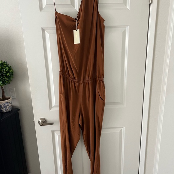 NWT Ramy Brook Lulu Copper Silk One Shoulder Jumpsuit size Large L $465 - Picture 1 of 4